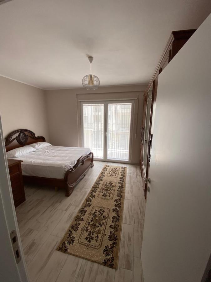 Apartment 2+1 Center Of Shkoder Bagian luar foto